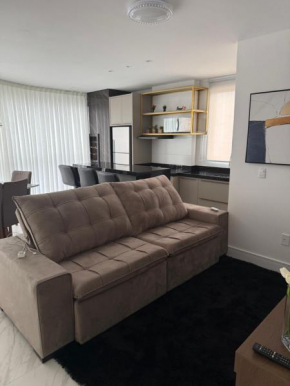 Apartamento Perequê frente mar